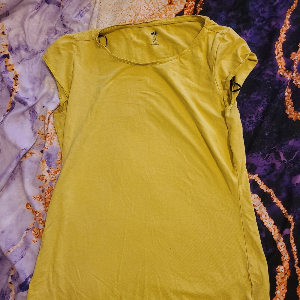 H&M short sleeve top